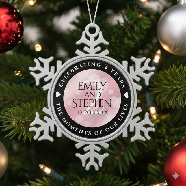 Ornement Flocon De Neige Anniversaire Mariage élégant du 2e Rose Quartz (2nd Rose Quartz Wedding Anniversary Snowflake Pewter Ornament Cover Photo)