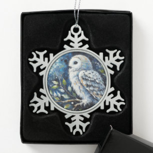Ornement Flocon De Neige Chouette blanche sur branche dans la peinture lune