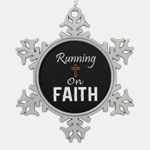 Ornement Flocon De Neige Courir sur le coureur de la foi