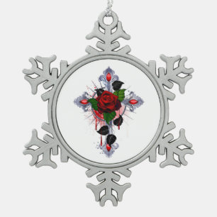 Ornement Flocon De Neige Croix d'argent avec une rose rouge