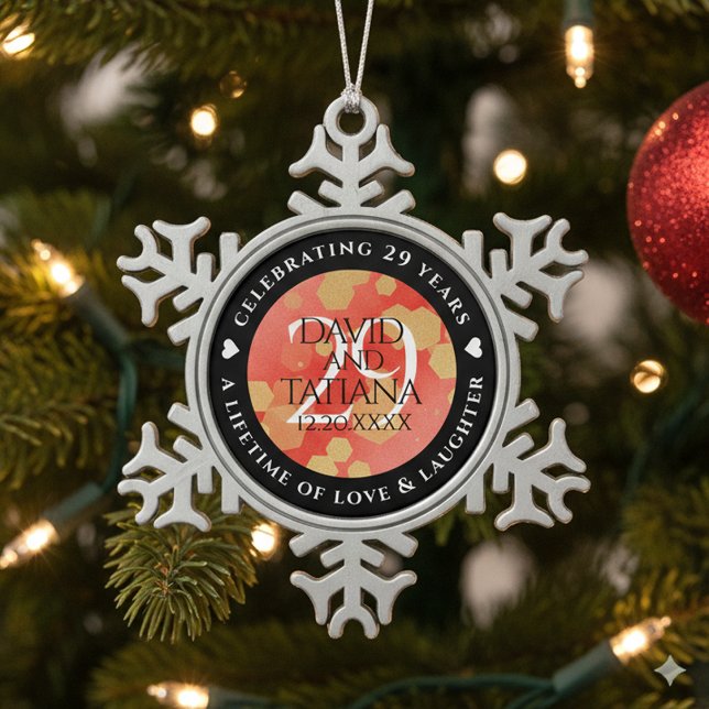Ornement Flocon De Neige Élégant 29e anniversaire du Mariage Garnet (29th Garnet Wedding Anniversary Snowflake Pewter Ornament Cover Photo)