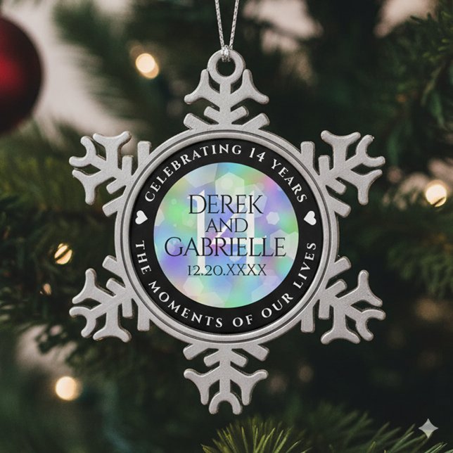Ornement Flocon De Neige Élégante 14ème anniversaire du Mariage Opal (14th Opal Wedding Anniversary Snowflake Pewter Ornament Cover Photo)