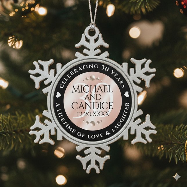 Ornement Flocon De Neige Elégante 30ème Mariage Pearl Anniversaire de céléb (30th Pearl Wedding Anniversary Snowflake Pewter Ornament Cover Photo)