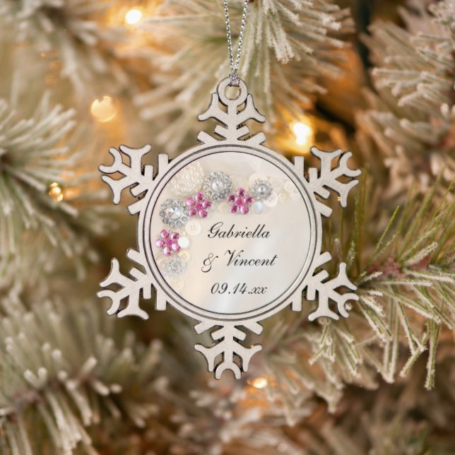 Ornement Flocon De Neige Faux White Pearls et Mariage de bouton de diamant  (Arbre)