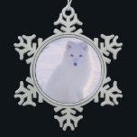 Ornement Flocon De Neige Jote Alaska Arctic Winter Fox Photo Conçu<br><div class="desc">Photo exquise du renard arctique de l'Alaska pendant les mois d'hiver. Parfaitement conçu sur un ornement de flocon de neige. Superbe décoration de vacances pour tous. Excellent pour le don et en famille ou entre amis. Le flocon d'eau douce a un cintre d'arbre avec lui.</div>