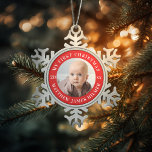 Ornement Flocon De Neige Ma première photo de Noël<br><div class="desc">Customisez cette photo et ce texte avec votre propre message pour l'occasion. Un grand gardien pour les premiers noël de bébé; Cliquez sur "Customiser" pour changer les polices,  les couleurs et les tailles de la bordure aussi bien. Le texte restera dans un arc circulaire.</div>