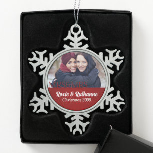Ornement Flocon De Neige Mme & Mme Lesbian Mariage Red Damask Photo