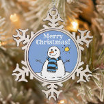 Ornement Flocon De Neige Noël Snowman Design avec Joyeux Noël<br><div class="desc">Design de bonhomme de neige de Noël avec un message "Joyeux Noël". Frosty the snowman Design met en scène un bonhomme de neige dans un décor hivernal.</div>