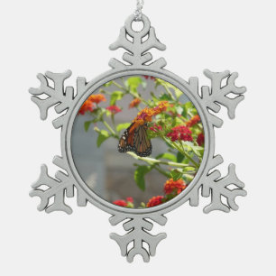 Ornement Flocon De Neige Papillon Monarque sur un Buddleia Rouge