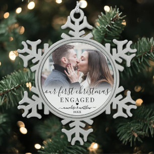 Ornement Flocon De Neige Première photo de couple fiancé à Noël