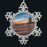 Ornement Flocon De Neige Quai Huntington Beach Pier au coucher du soleil<br><div class="desc">Quai Huntington Beach Pier au coucher du soleil</div>