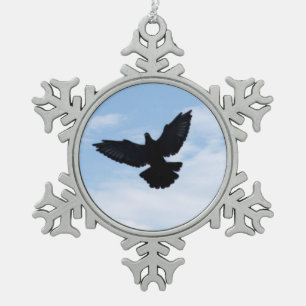 Ornement Flocon De Neige Silhouette d'un ornement de pigeon voyageur en vol