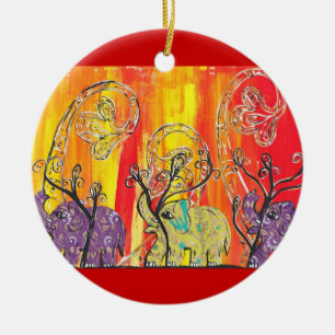 Ornement heureux de défilé d'éléphant