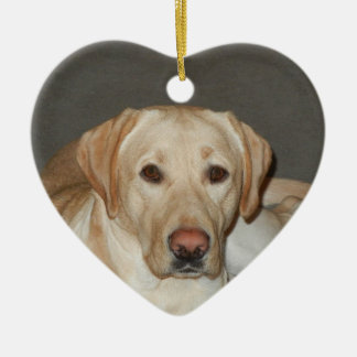 Ornement jaune de Noël de labrador retriever