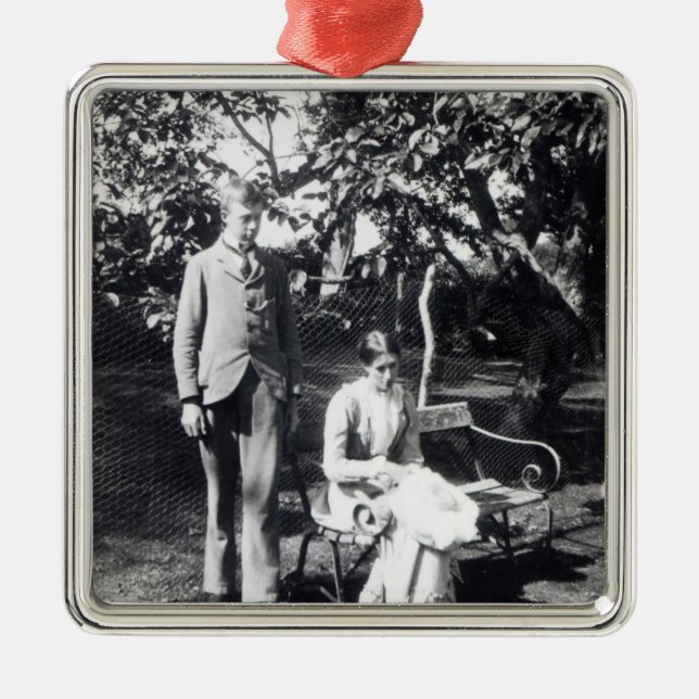 Ornement Métallique Adrian et Virginie Stephen, 1900 (Devant)