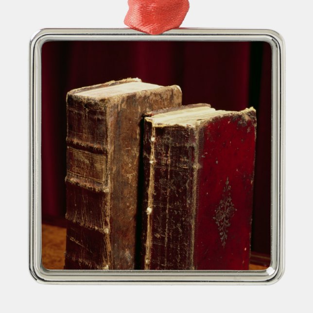 Ornement Métallique Bibles appartenant à seigneur Byron et Augusta (Devant)