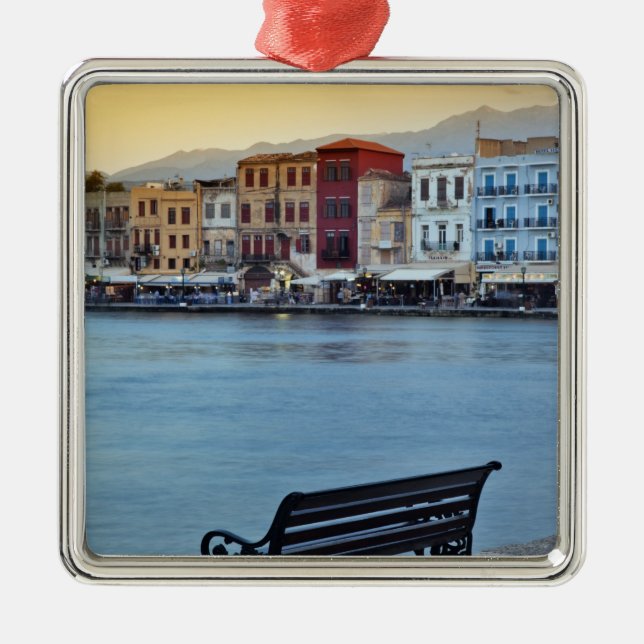 Ornement Métallique Chania à la tombée de la nuit, Chania, Crète, Grèc (Devant)