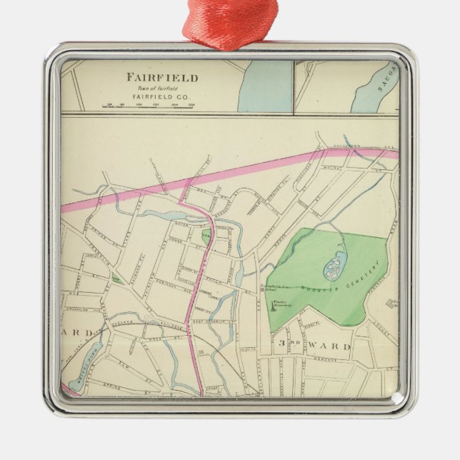 ORNEMENT MÉTALLIQUE DANBURY (Devant)