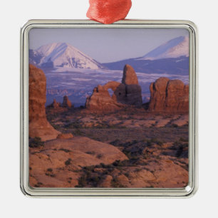 Ornement Métallique ÉA, États-Unis, Utah, Parc national des Arches. Ja
