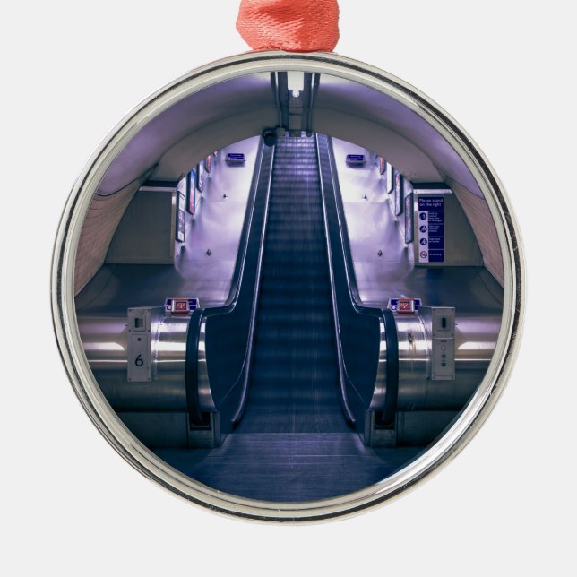Ornement Métallique Escalator (Devant)