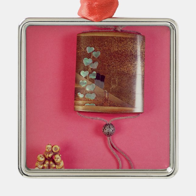 Ornement Métallique Inro de quatre cas (Devant)