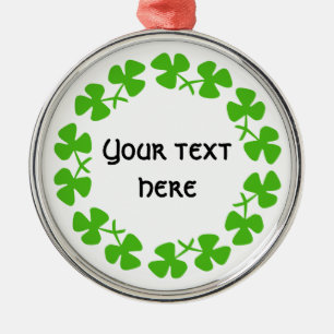 Ornement Métallique La frontière verte de shamrocks ajoutent le texte