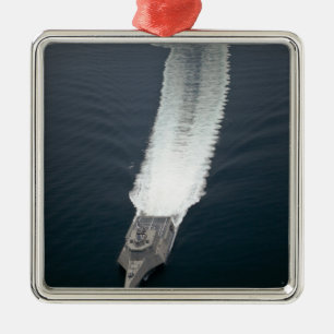 Ornement Métallique Le navire de combat littoral Independence 2