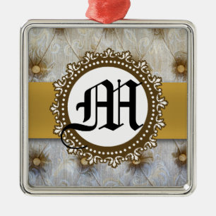 Ornement Métallique Monogramme en tissu Pintuck vintage