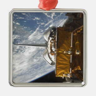 Ornement Métallique Space Shuttle Atlantis sur la baie de charge utile