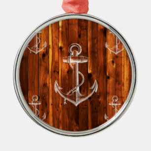 Ornement Métallique Vintage Anchor on Dark Wood Boards