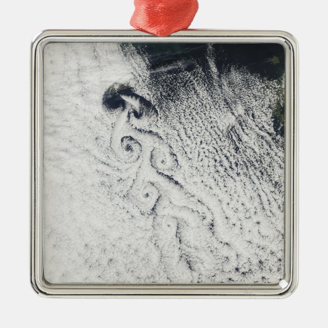 Ornement Métallique Von Karmann nuages vortices (Devant)