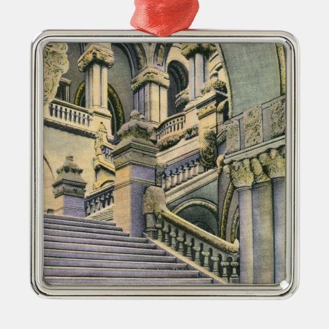 Ornement Métallique Vue de l'escalier grand (Devant)