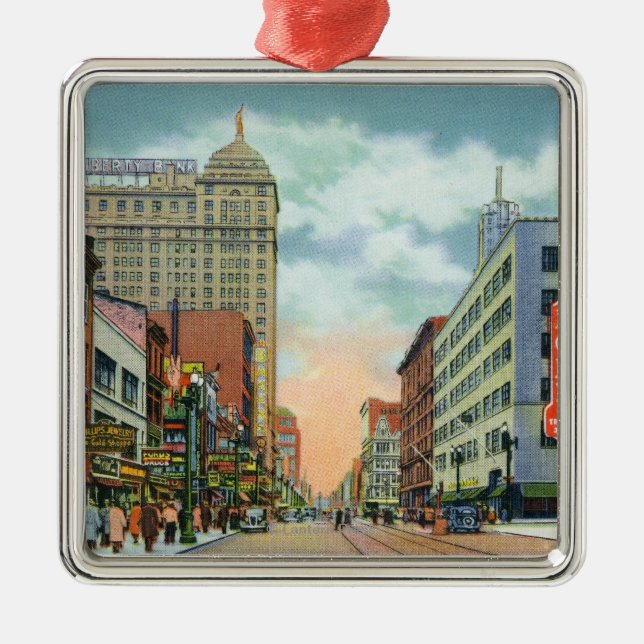 Ornement Métallique Vue du nord de rue principale (Devant)