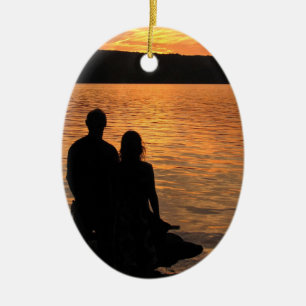 Ornement Ovale En Céramique Amants à l'ornement de lac sunset