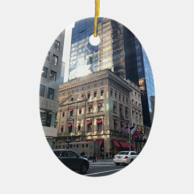 Ornement Ovale En Céramique Fifth Avenue New York City New York (Devant)