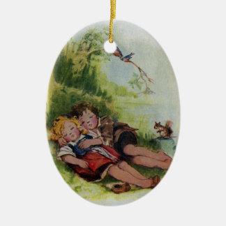 Ornement Ovale En Céramique Hansel et Gretel dormant dans les bois