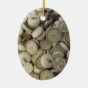 Ornement Ovale En Céramique Noeuds vintages en porcelaine chaude et froide