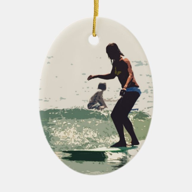 Ornement Ovale En Céramique Roche de filles de surfer (Devant)