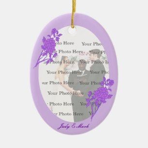 Ornement ovale personnalisé à fleurs violettes