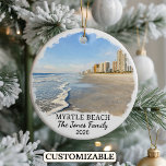 Ornement personnalisé de Myrtle Beach, Caroline du<br><div class="desc">Un ornement de souvenir de voyage personnalisé conçu pour célébrer votre voyage inoubliable. Que vous soyez parti pour le travail, que vous ayez profité d'un voyage en amoureux ou que vous ayez participé à un programme d'échange scolaire, cet ornement commémore un moment spécial que vous chérirez toujours et que vous...</div>