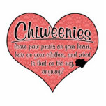 Ornement Photo Sculpture Humour de chien d'empreintes de pattes de<br><div class="desc">Cette conception est une célébration des nombreux cadeaux que notre Chiweenies aimé peut introduire dans nos vies, bien que nous puissions apprécier certains de ces cadeaux davantage que d'autres ! Sur un grand coeur couvert de pawprints de chiot (et une petite tache dans le coin !), les mots lisent "les...</div>