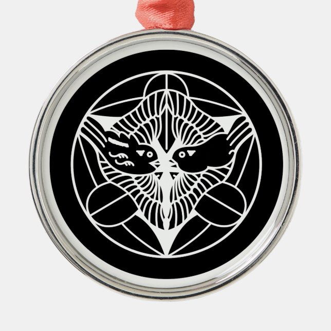 ORNEMENT ROND ARGENTÉ 上 (Devant)