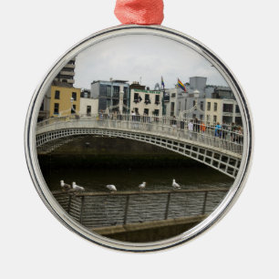 Ornement Rond Argenté Hapenny Bridge Dublin