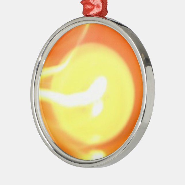 Ornement Rond Argenté Lumière de flamme jaune orange, Art (Gauche)