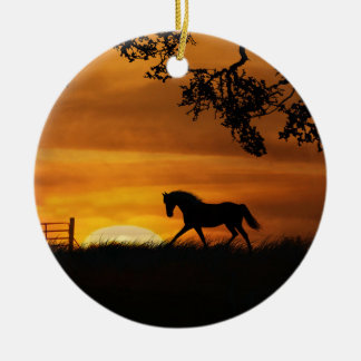 Ornement Rond En Céramique Cheval à l'ornement du coucher du soleil