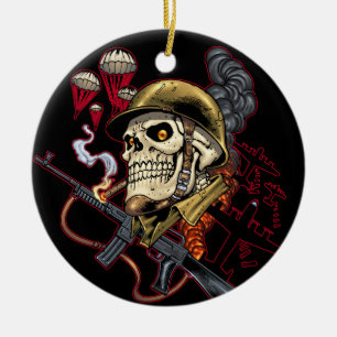 Ornement Rond En Céramique Crâne aéroporté ou marin de parachutiste avec le