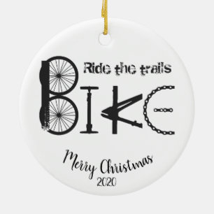 Ornement Rond En Céramique Custom Dated Christmas Ride the Trails Cycling Fun