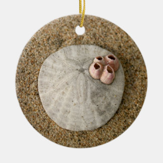 Ornement Rond En Céramique Dollar de sable sur la plage
