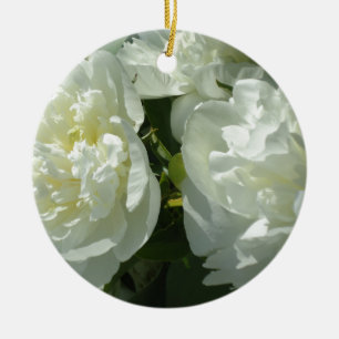 Ornement Rond En Céramique Elégant blanc peony floral blanc photo