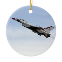 F-16 Thunderbird en vol